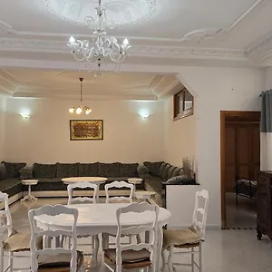 Riad 3 Bedrooms In Area Of Medina